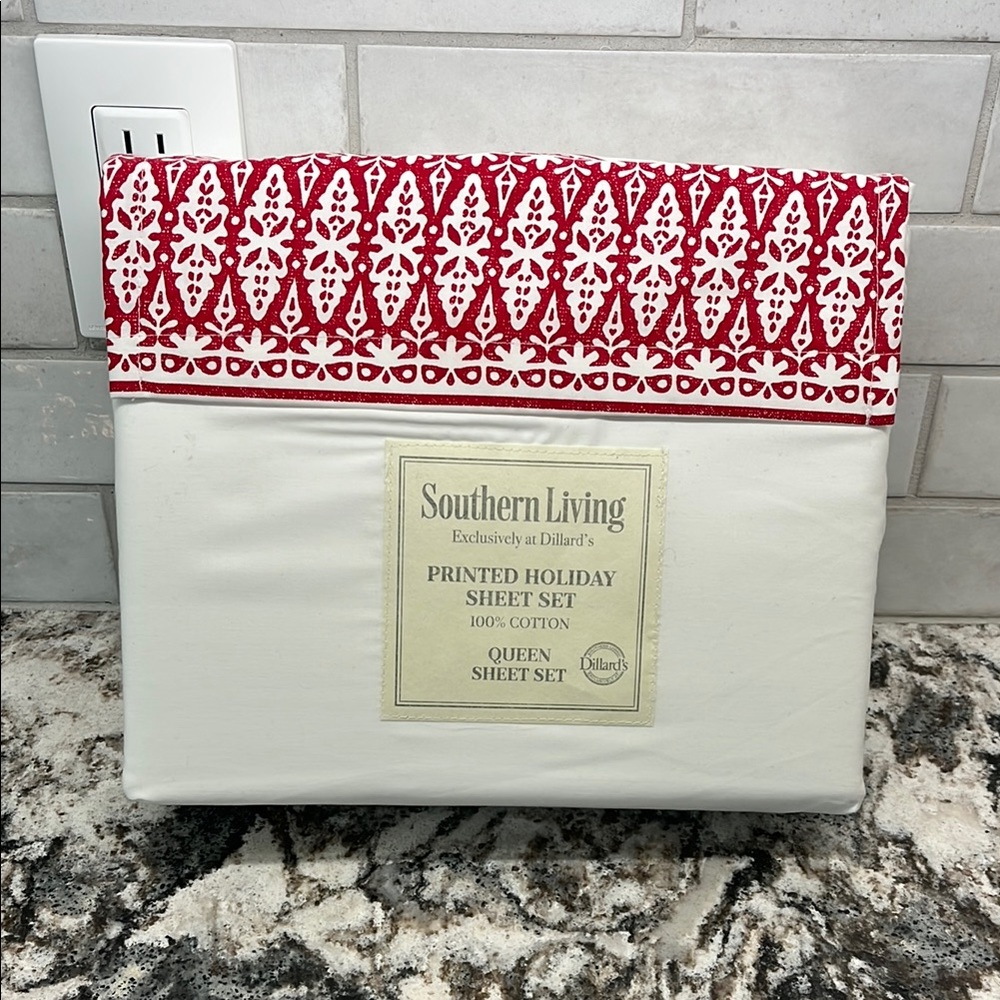 NEW Dillards Southern Living Holiday Sheet Set in Size Queen